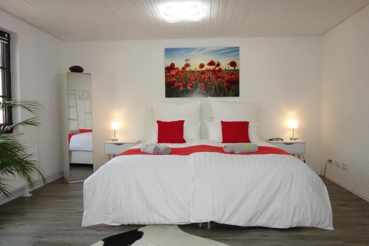 Happy-Homes Red - Up To 5 - Kueche - W-Lan - Netflix - Honig - Terrasse Altenstadt  Exterior foto